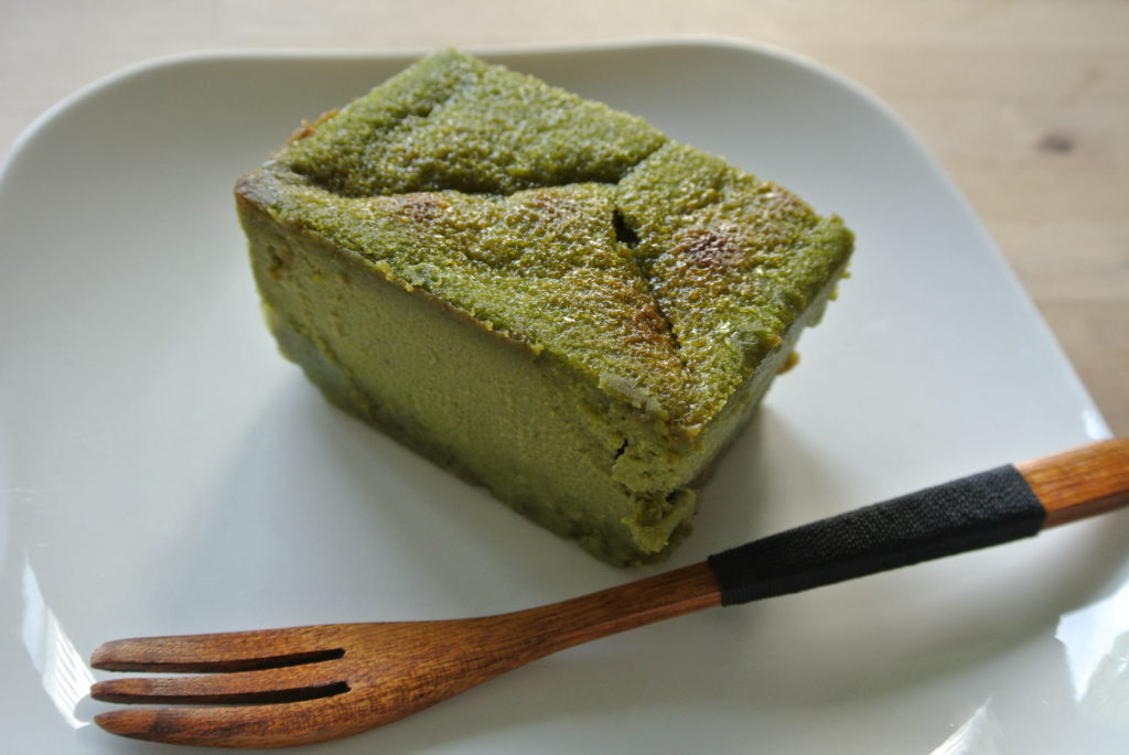 Green Tea Cheesecake (Matcha Cheese Cake)
