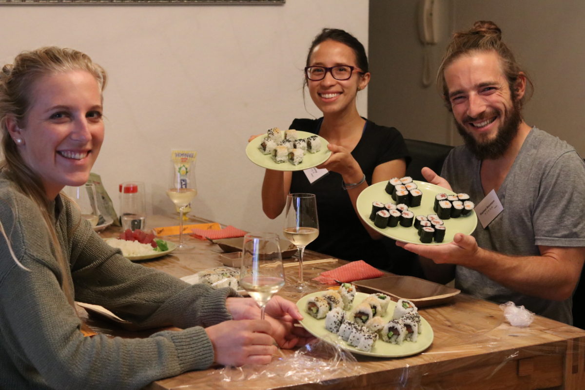 Sushi-Kurs vor Ort für eine Geburtstag-Party
