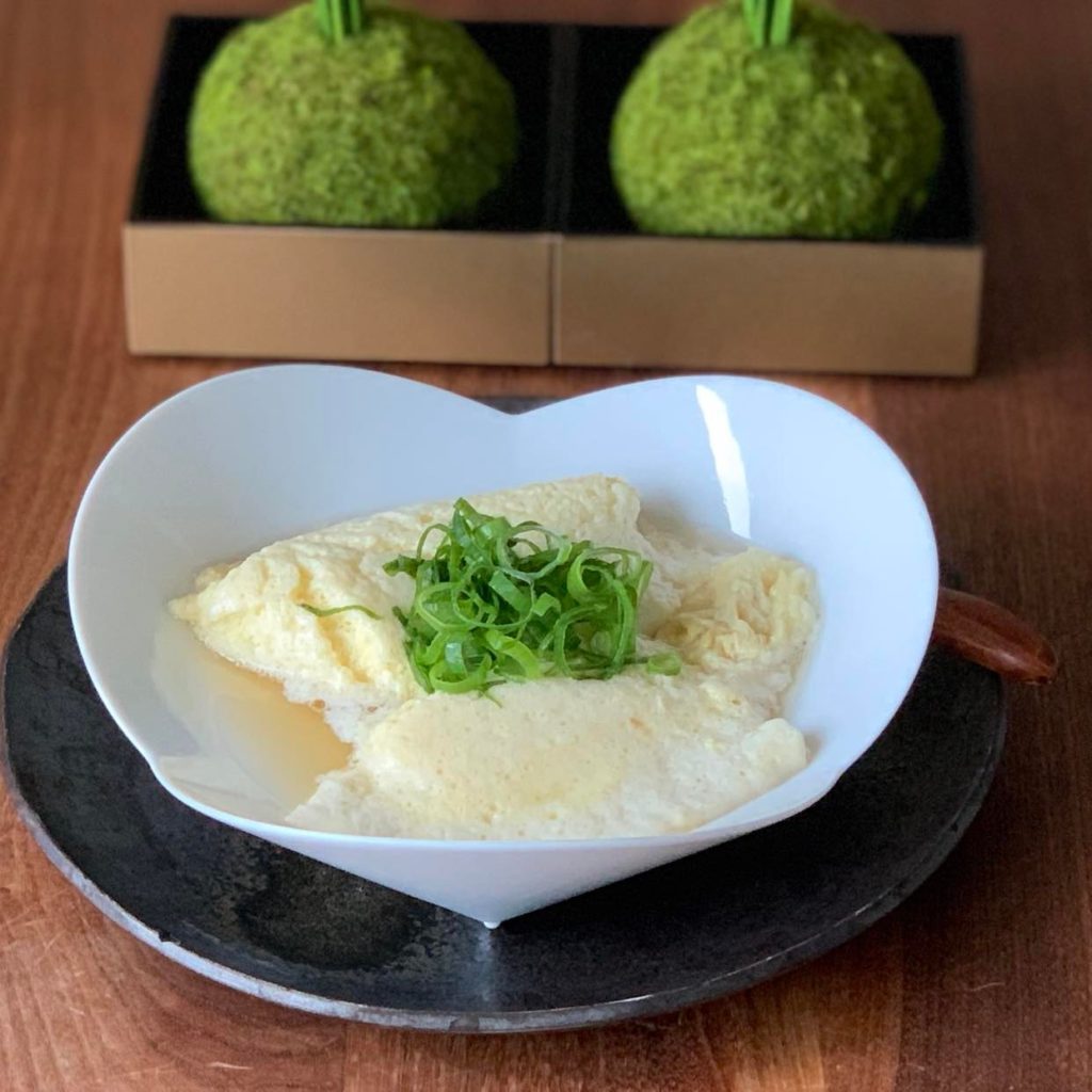 Egg soufflé dashi soup