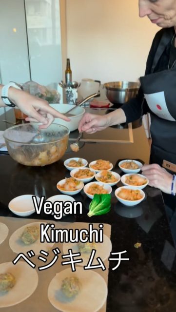 🥬 Private Japanese Cooking Class – Hiroshima-style Okonomiyaki, Gyoza, original Shio-Koji Kimchi & Miso Soup with Tofu and Wakame 🍵
🥬 Privater japanischer Kochkurs – Okonomiyaki im Hiroshima-Stil, Gyoza, originales Shio-Koji-Kimchi & Miso-Suppe mit Tofu und Wakame 🍵
🥬 プライベート日本料理クラス – 広島風お好み焼き・餃子・オリジナル塩麹キムチ・豆腐とワカメの味噌汁 🍵

Today we cooked together in a private class.
Heute haben wir in einem privaten Kurs gemeinsam gekocht.
本日は、プライベートレッスンで一緒にお料理を楽しみました。

Crispy Hiroshima-style Okonomiyaki, handmade Gyoza, and miso soup with tofu and wakame.
Knuspriges Okonomiyaki im Hiroshima-Stil, handgemachte Gyoza und Miso-Suppe mit Tofu und Wakame.
広島スタイルのお好み焼き、手作り餃子、そして豆腐とワカメの味噌汁を作りました。

The highlight of today’s class was my original vegetarian Kimchi made with Shio-Koji instead of fish sauce.
Dank Shio-Koji kann dieses Kimchi sofort genossen werden, ohne lange Wartezeit.
そして本日のハイライトは、魚醤を使わず塩麹で仕込んだオリジナル・ベジキムチです。
塩麹を使っているので、すぐに召し上がっていただけます。

Full of umami, naturally fermented, gentle yet deeply flavourful 🌶️
Voller Umami, natürlich fermentiert, mild und dennoch intensiv im Geschmack 🌶️
うま味たっぷりで、自然発酵、やさしくも奥深い味わいです🌶️

Healthy, plant-based, and deeply rooted in Japanese wisdom and tradition.
Gesund, pflanzlich und tief in japanischer Tradition und Weisheit verwurzelt.
体にやさしく、植物性で、日本の知恵が詰まった発酵料理です。

Would you like to learn how to make these dishes at home?
Möchten Sie lernen, wie Sie diese Gerichte selbst zubereiten können？
ご自宅でもこれらの料理を作ってみたいと思いませんか？

DM me for private classes, team events or gift vouchers 💌
Schreiben Sie mir für private Kurse, Teamevents oder Gutscheine 💌
プライベートクラス、企業向けイベント、ギフト券のご相談はDMにてお待ちしております💌

⸻

#JapaneseCooking #ShioKoji #VeggieKimchi #MisoSoup #Okonomiyaki #Gyoza
#FermentationLove #JapanInSwitzerland #PlantBasedJapanese
#発酵生活 #おうちごはん #寿司陽子 #sushiyoko #おたふくソース